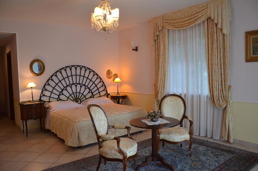 Bed&Breakfast El Dueño Palinuro Habitación foto